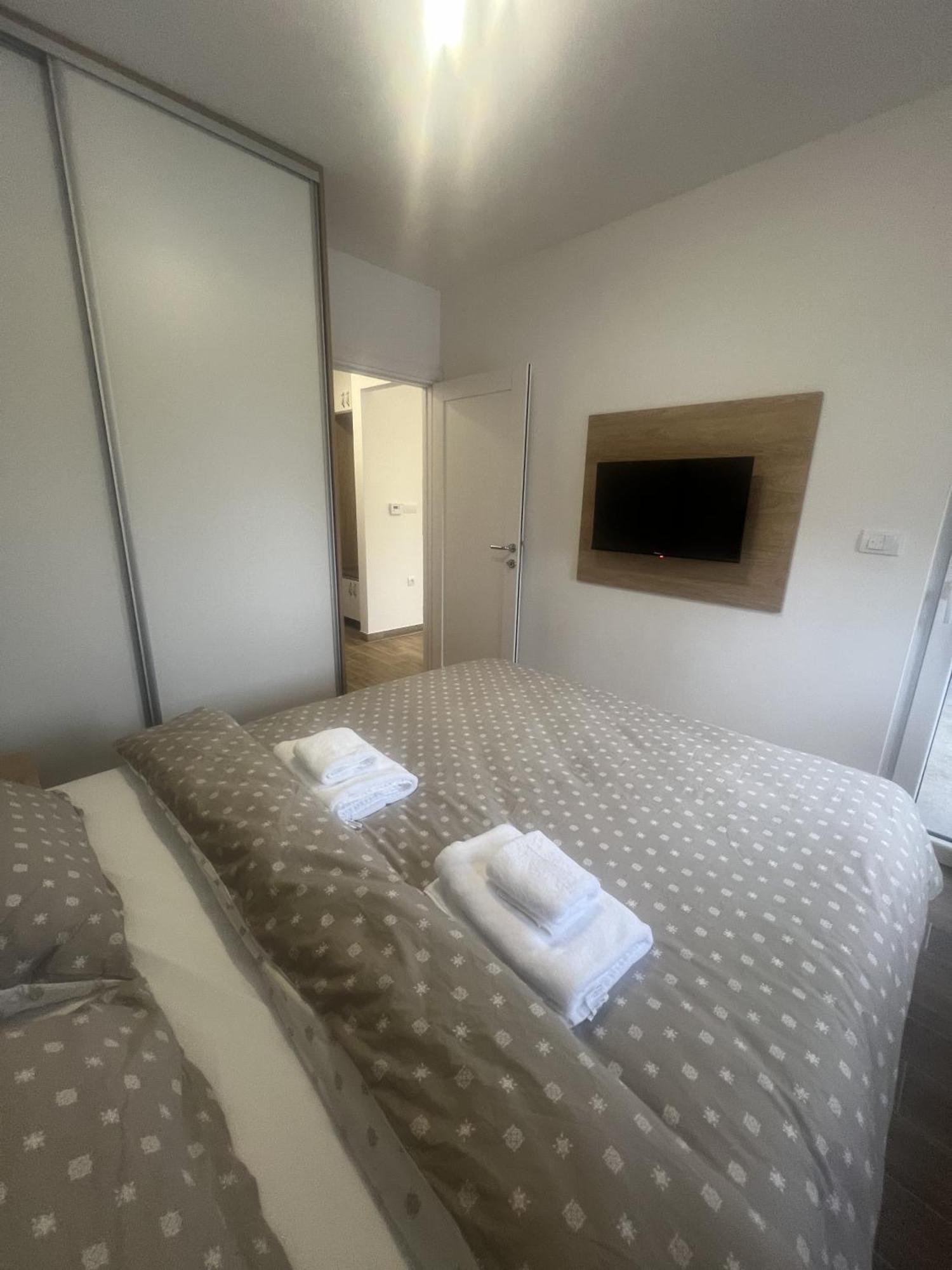 Marshall Apartments - ซลาตีบอร์ ภายนอก รูปภาพ